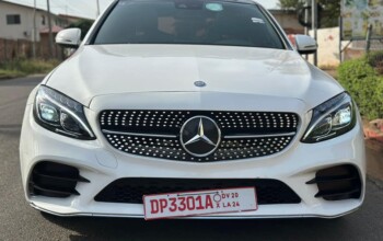 Mercedes-Benz C300