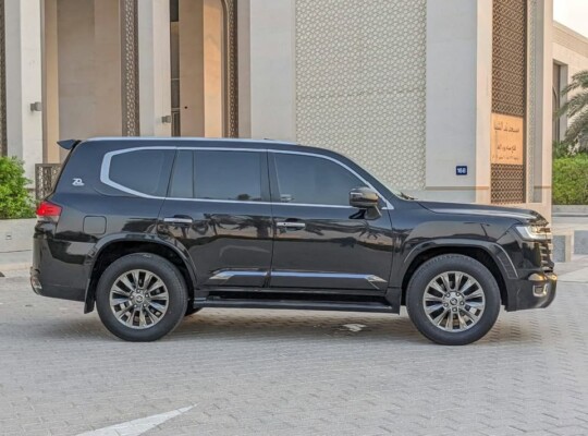 Land Cruiser V8
