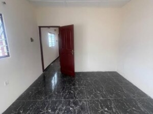 Chamber & Hall Self Cont